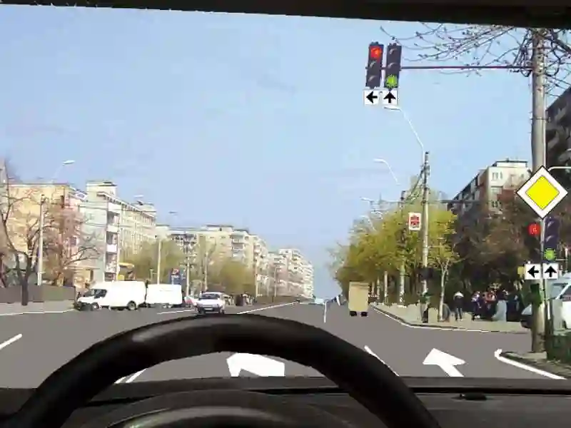 Cum veți proceda corect în intersecția dată?